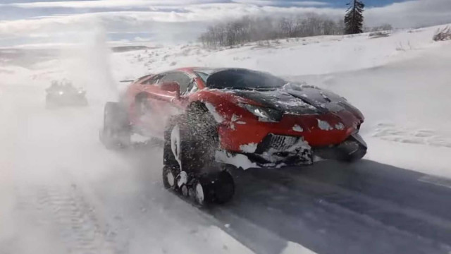 Lamborghini Aventador снегоход