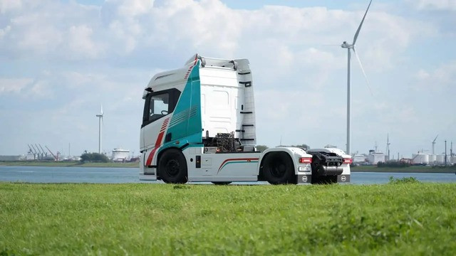 BYD ETT 44 