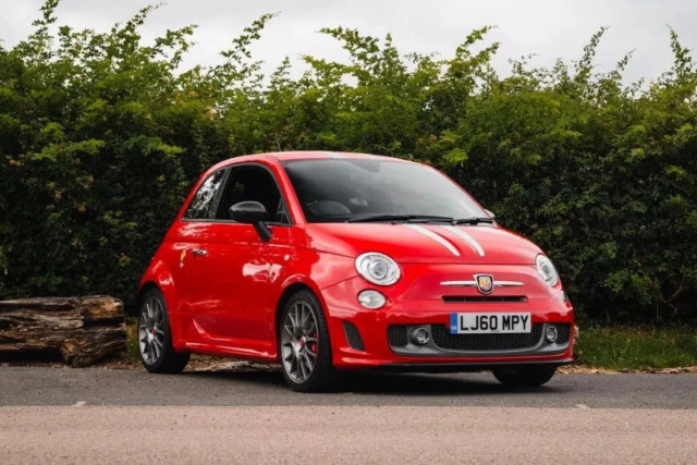 Fiat 500 Abarth Tributo Ferrari