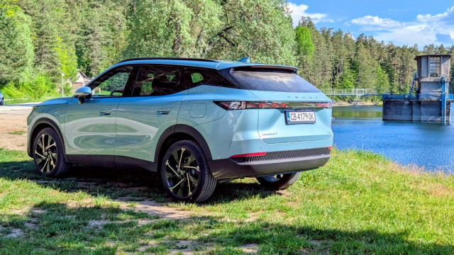 Omoda 7 SHS, тест драйв