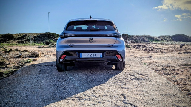 Peugeot 308, 2026, тест драйв