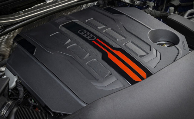 Audi SQ5, 2025, тест драйв