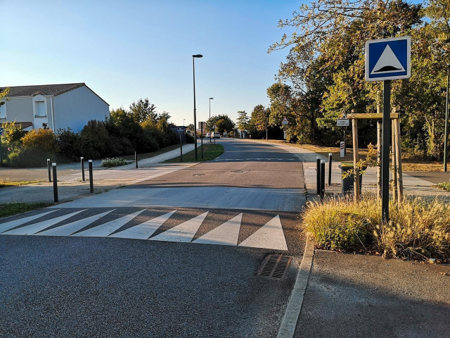 система за забавяне на скоростта