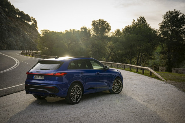 Audi SQ5, 2025, тест драйв