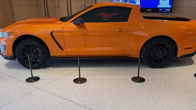 Ford Mustang Пикап