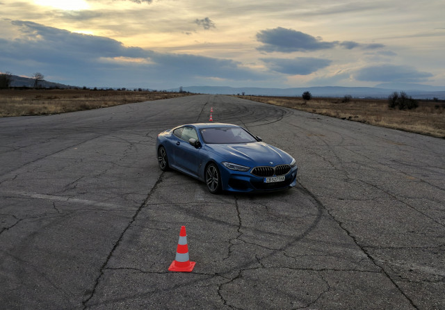 BMW 850i test