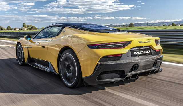 Maserati MC20 Folgore