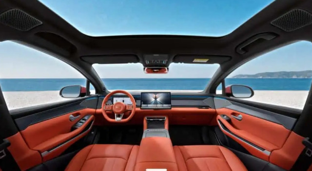 BYD Atto 8