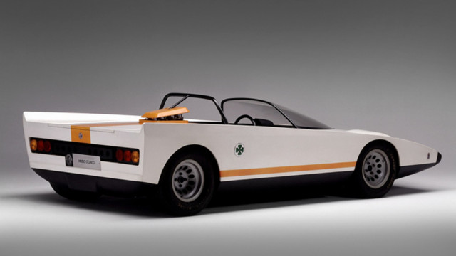 Alfa Romeo 33 Spider Cuneo