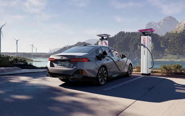 BMW i5