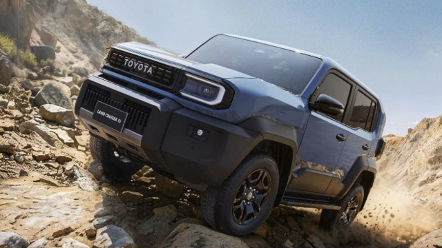 Toyota Land Cruiser FJ