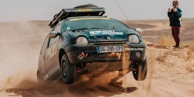 Renault twingo raid