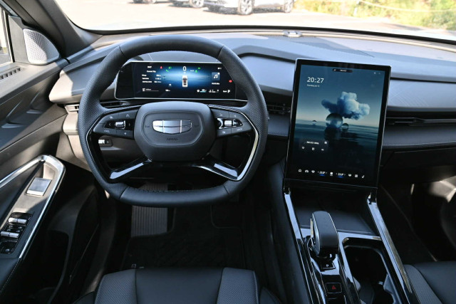 Geely Cityray тест-драйв