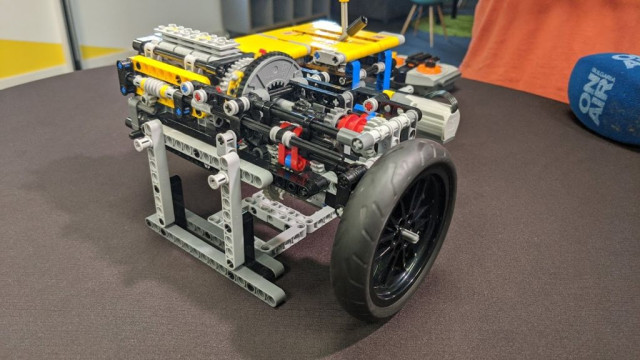 Renault E-Tech, Лего, Lego, хибрид