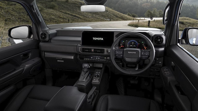 Toyota Land Cruiser FJ