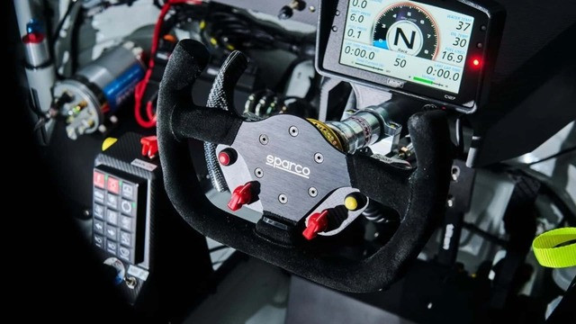 VW Mega Golf 