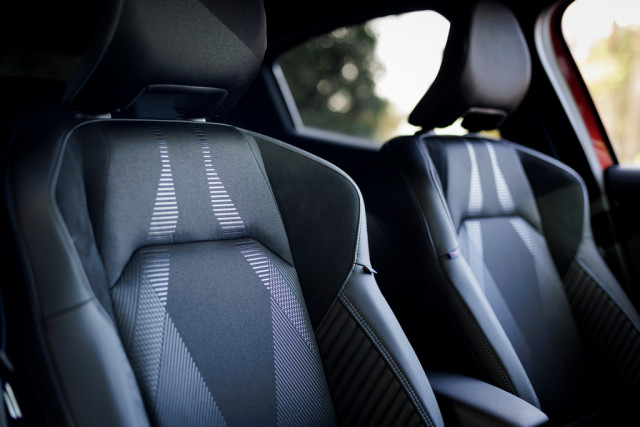 Renault Clio 2026, тест драйв