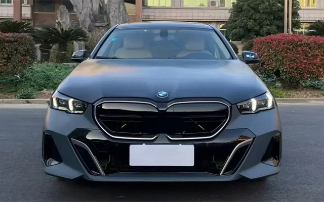 BMW 