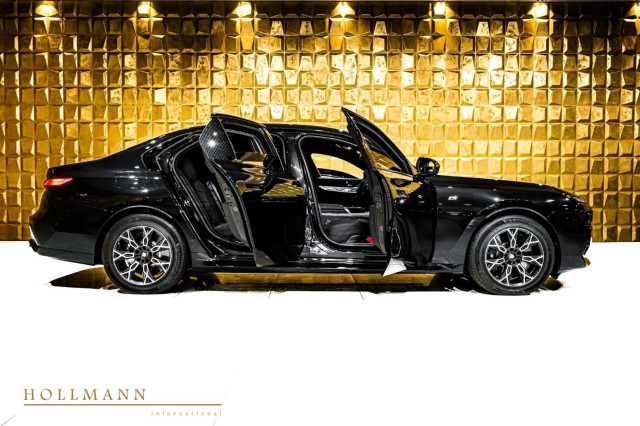 BMW 760i xDrive Protection VR9