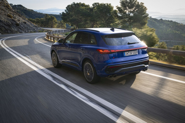 Audi SQ5, 2025, тест драйв