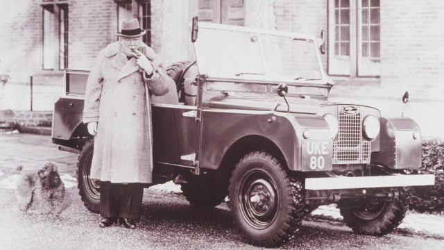 Classic Defender V8 Churchill Edition