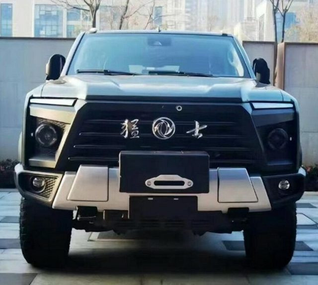 Dongfeng Warrior M20-4