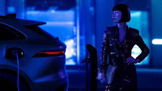 2024-jaguar-f-pace (2)