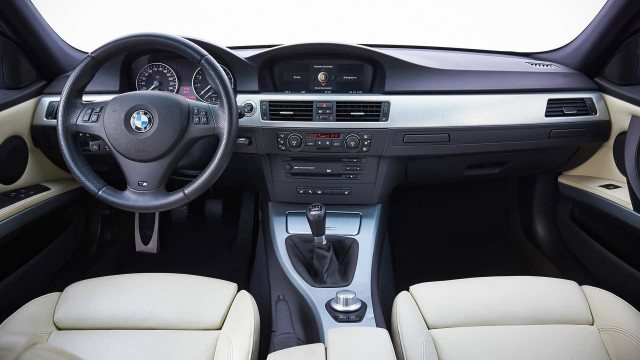 BMW 3-Series 3 (E90)