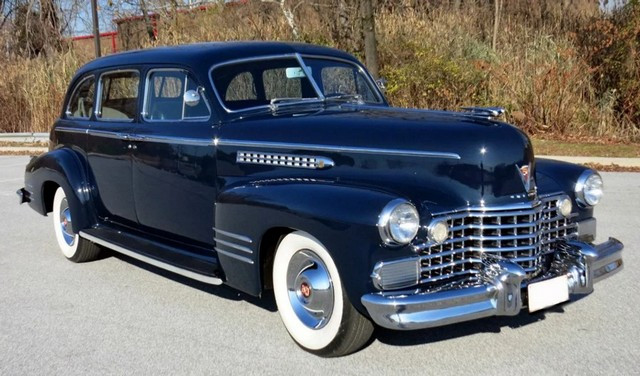 Cadillac 1942-5.jpg