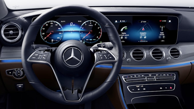 Mercedes-Benz E-Class - нов волан