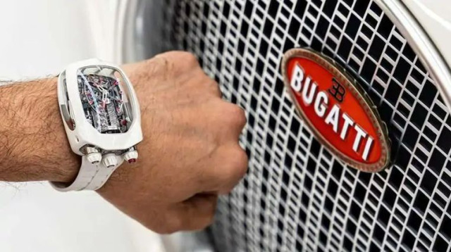 Bugatti часовник