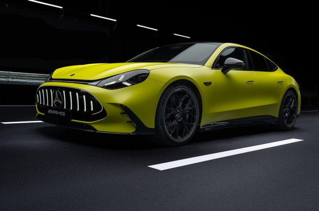 Metcedes-AMG GT 4-Door Coupe