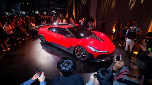 Nebula NEXT 01 Jet Edition