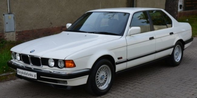 BMW 7-Series от 1992 година