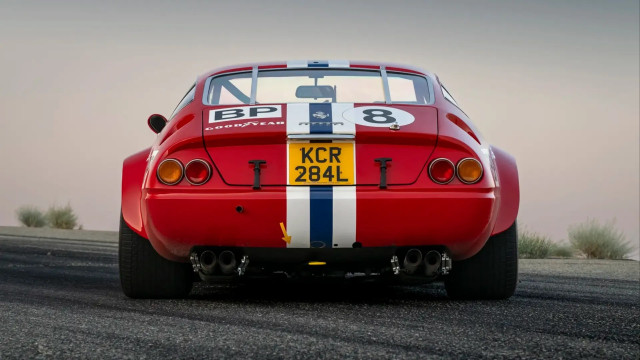 Ferrari Daytona 365 GTB/4 Competizione.