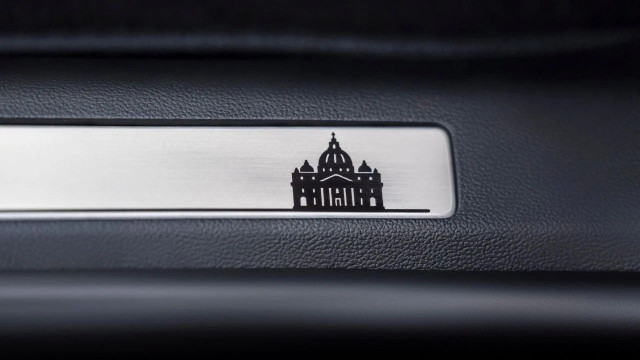 Ford Explorer Лъв XIV