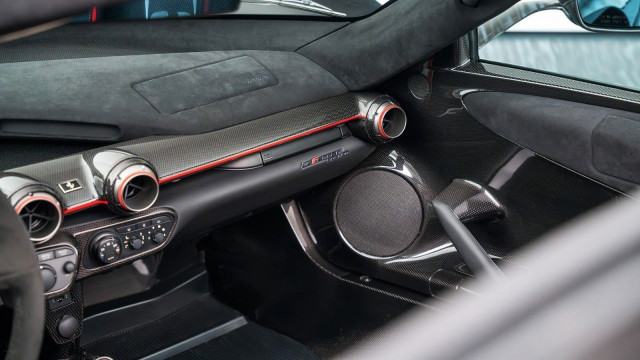  Ferrari LaFerrari Aperta