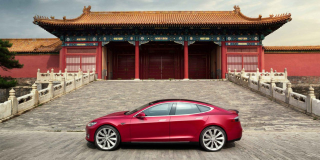 Tesla Китай