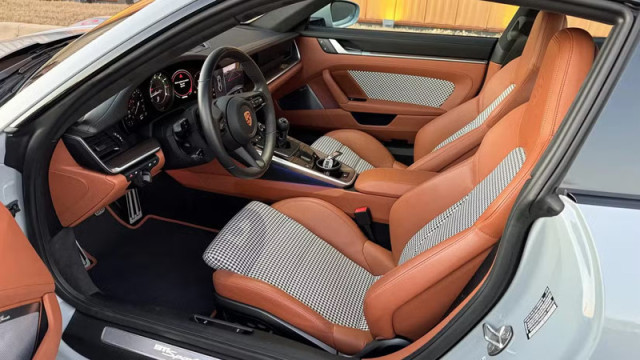 Porsche 911 Sport Classic 