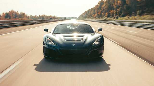 rimac-nevera-production-ev-top-speed-record (2).jpg