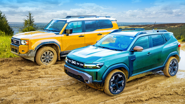Dacia Duster vs Toyota Land Cruiser