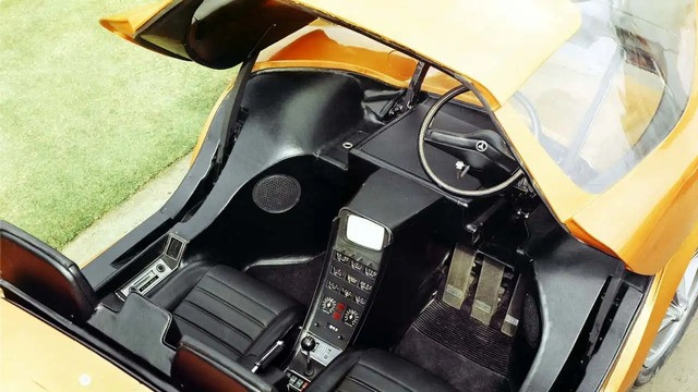 Holden Hurricane 