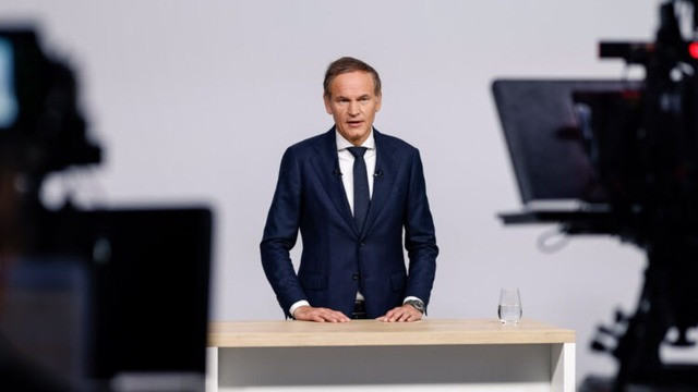 vw Оливер Блуме
