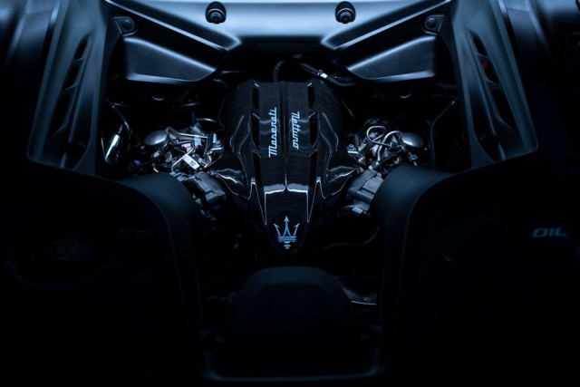 Maserati GT2 Stradale, тест драйв
