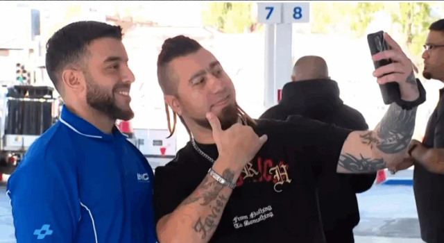 Ейдриън Портели - евтина бензиностанция 