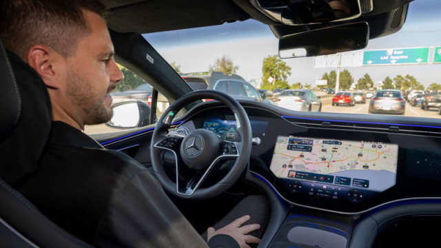 Mercedes система за автономно шофиране 
