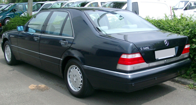 Mercedes-Benz W140