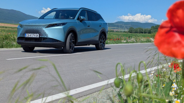 Omoda 7 SHS, тест драйв