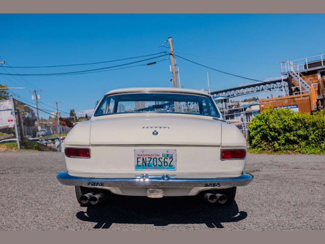 Ferrari 330 GT 2+2