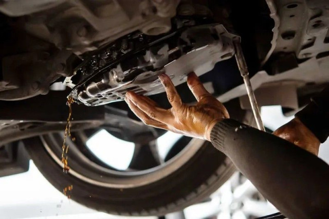 смяна на масло скорости